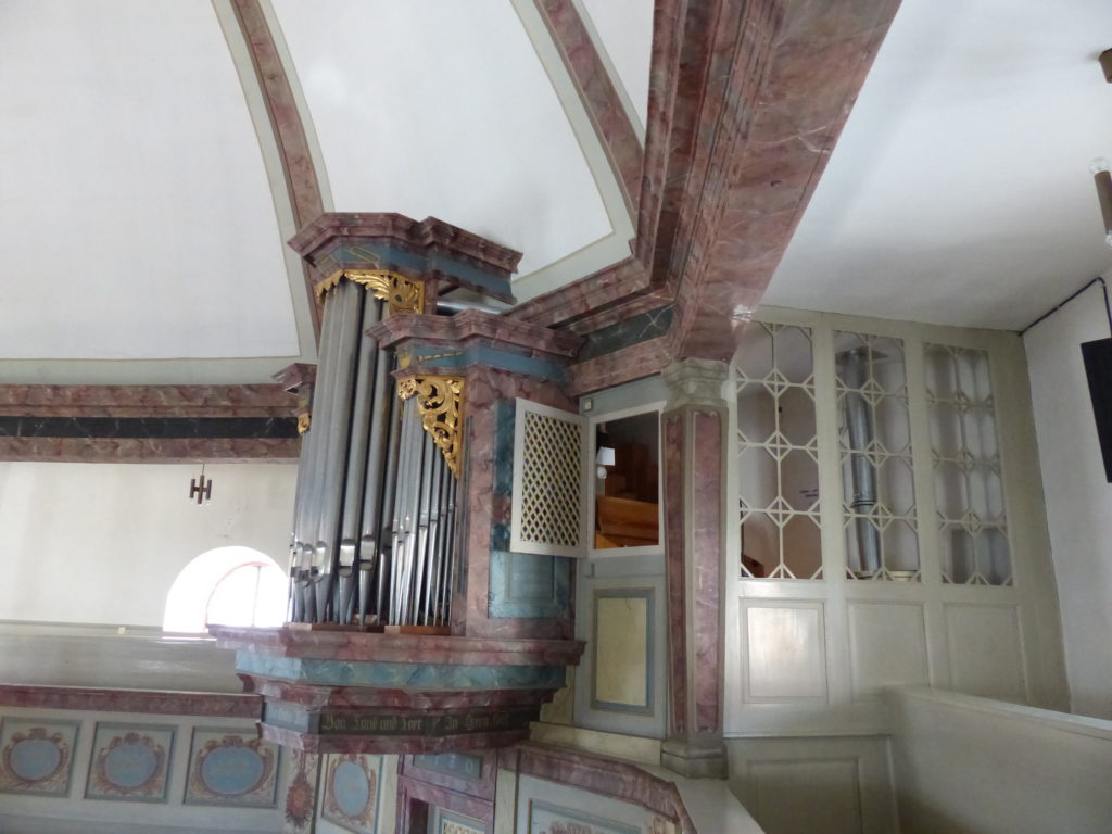 Orgel von Empore aus