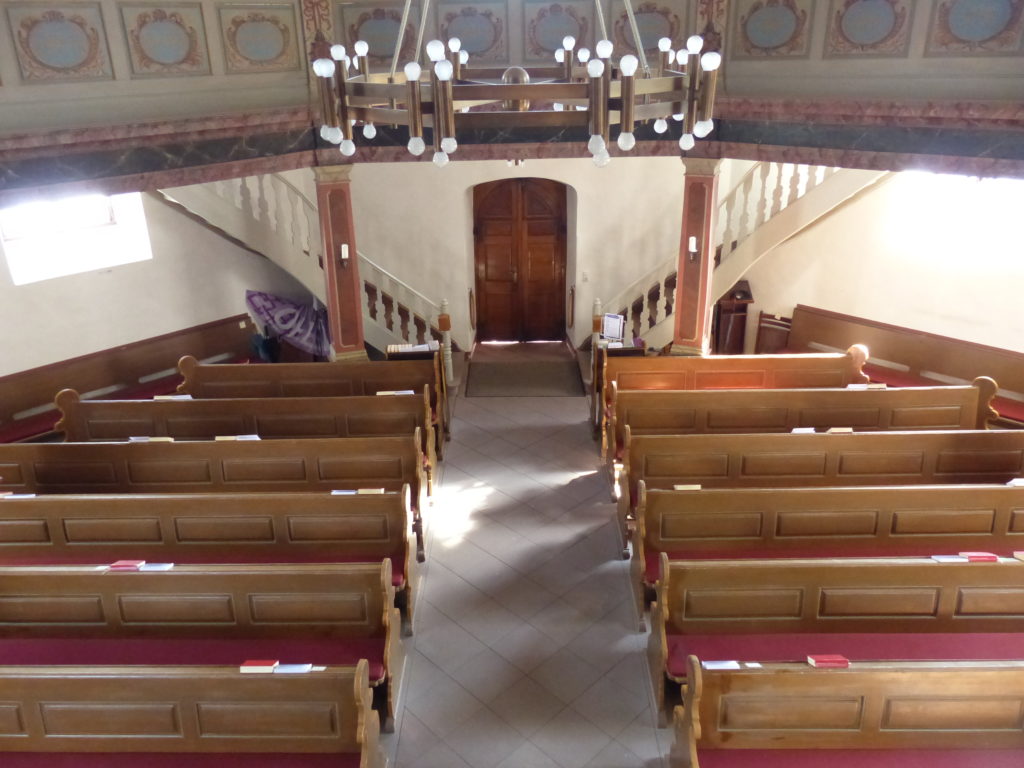 Blick von Kanzel in Richtung Eingang